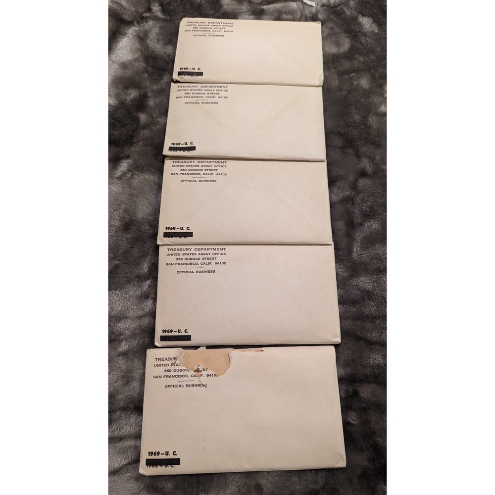 5 Treasury Department US MINT 1969 Uncirculated Mint set/ 4 unopened